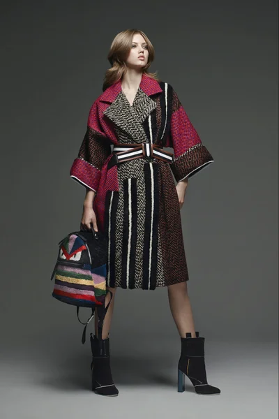 Look 1